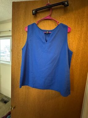 SHEIN Royal Blue Sleeveless Notch-Neck Tank